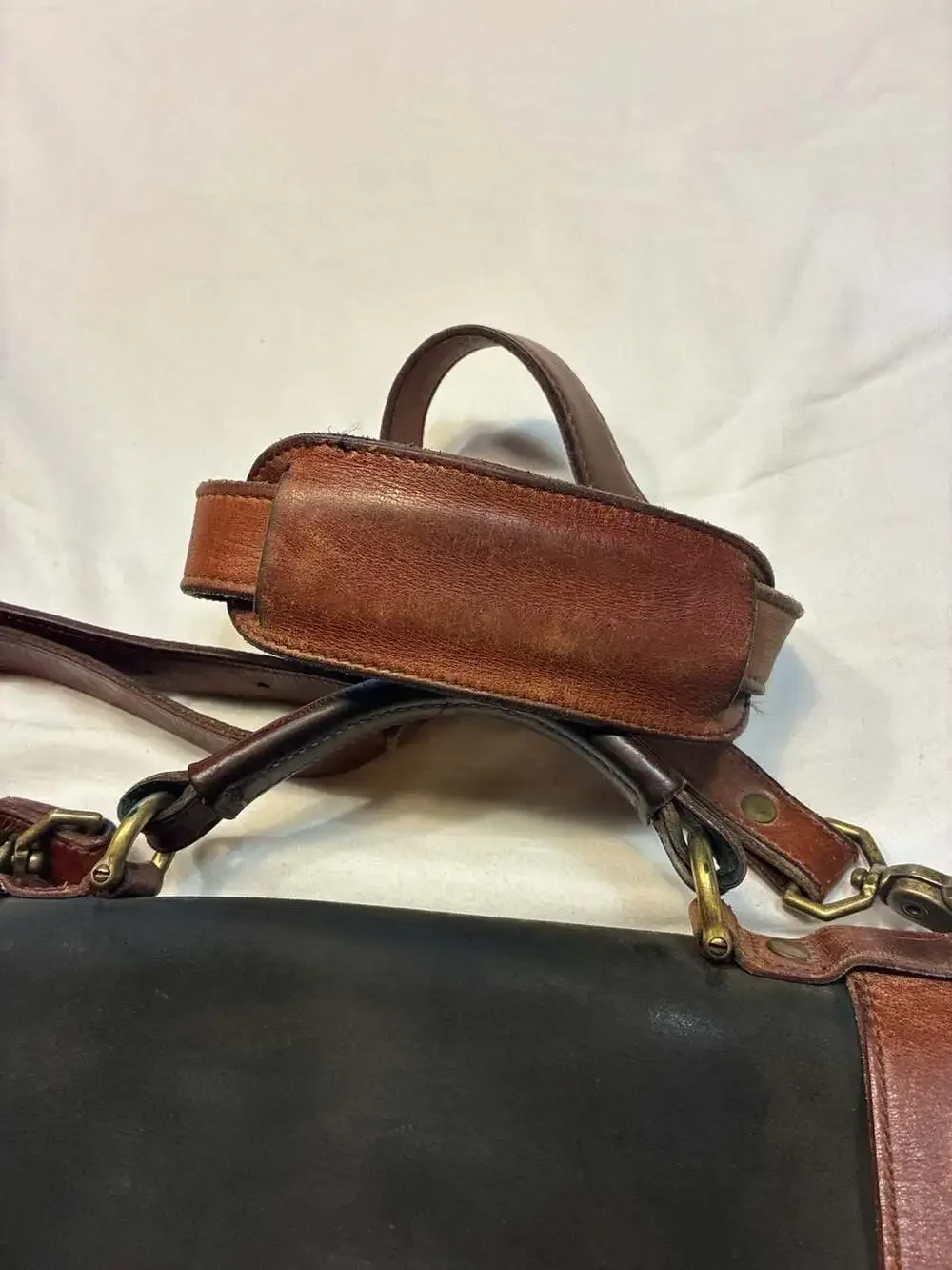 Vintage Timberland Leather Messenger Briefcase Bag
